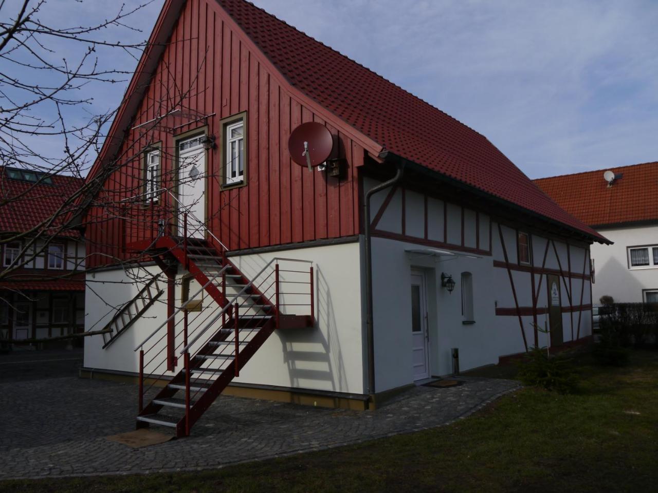 Cafe Im Hof- Bed & Breakfast Streufdorf Exterior photo